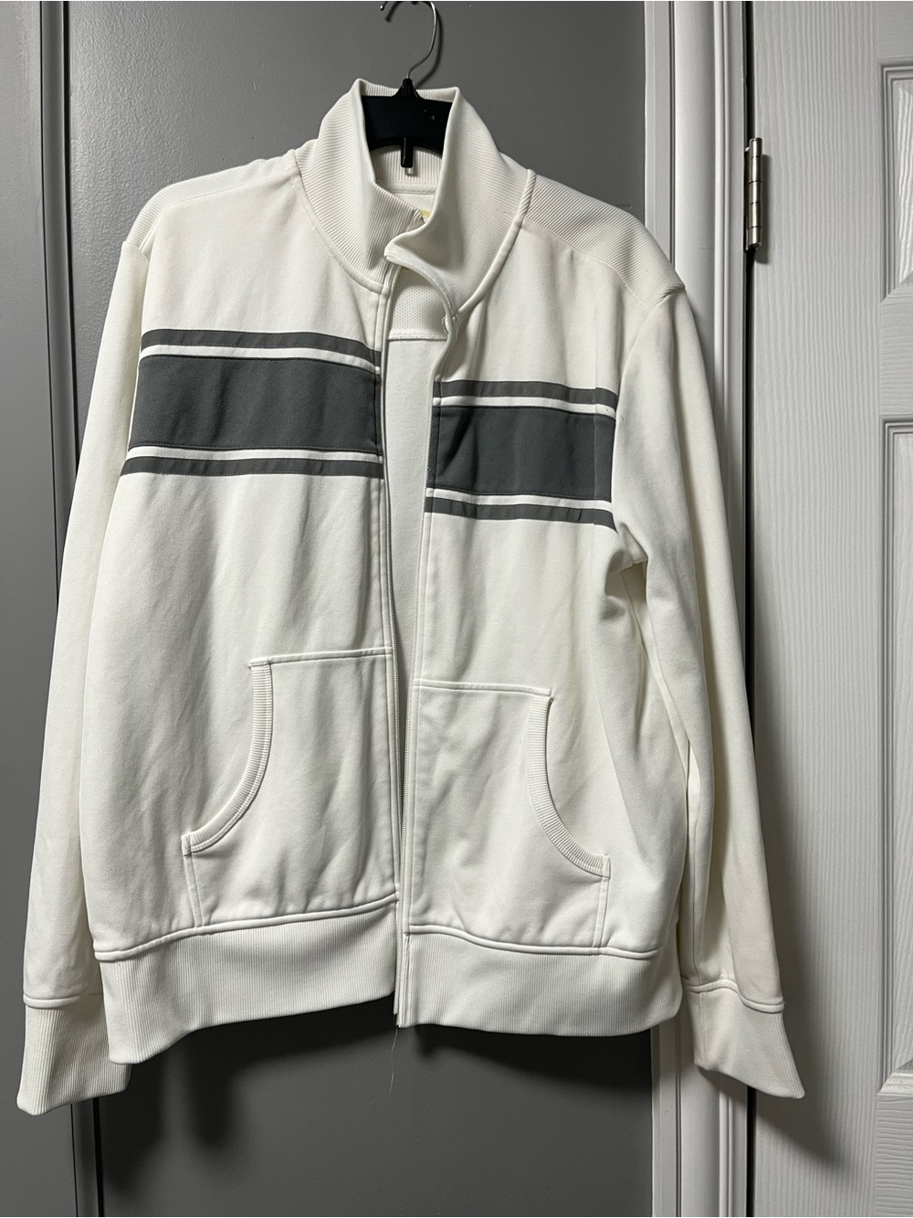 Men's White Full-Zip Sweater Jacket with Gray Chest Stripes